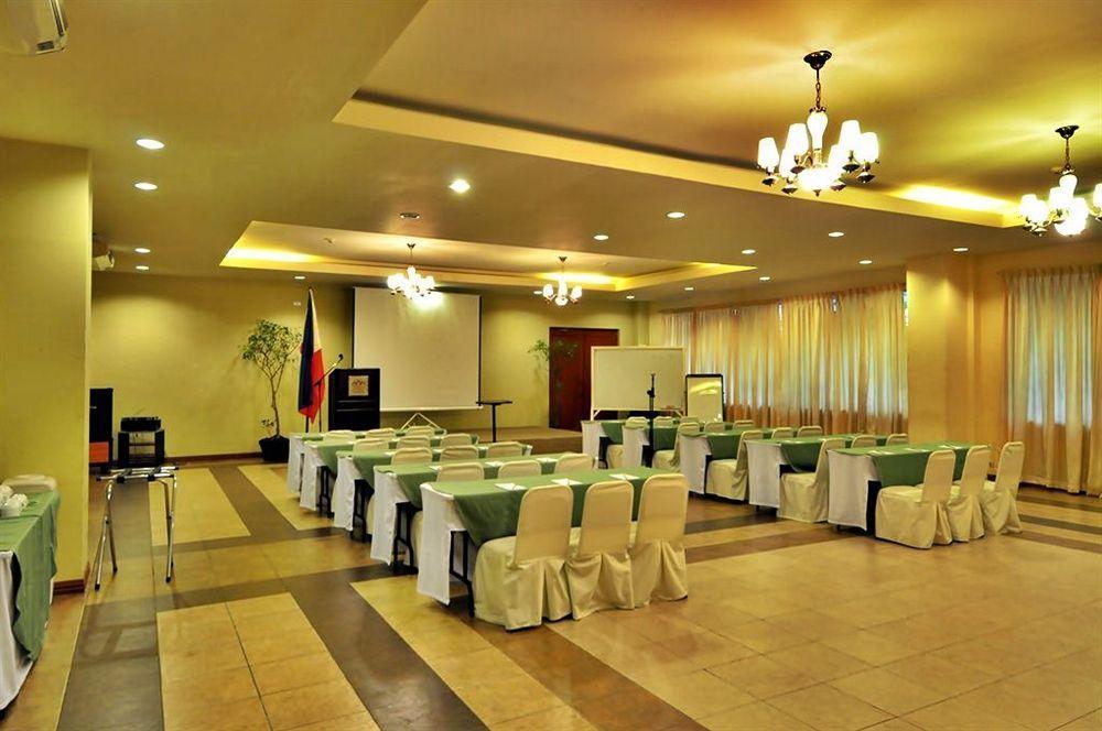 Subic Holiday Villas Olongapo Extérieur photo