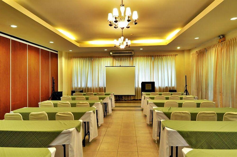 Subic Holiday Villas Olongapo Extérieur photo